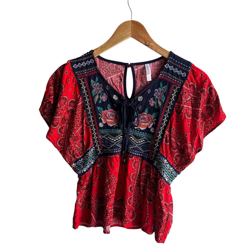 Xhiliration Top Boho Embroidered Peplum Short Sleeve XS